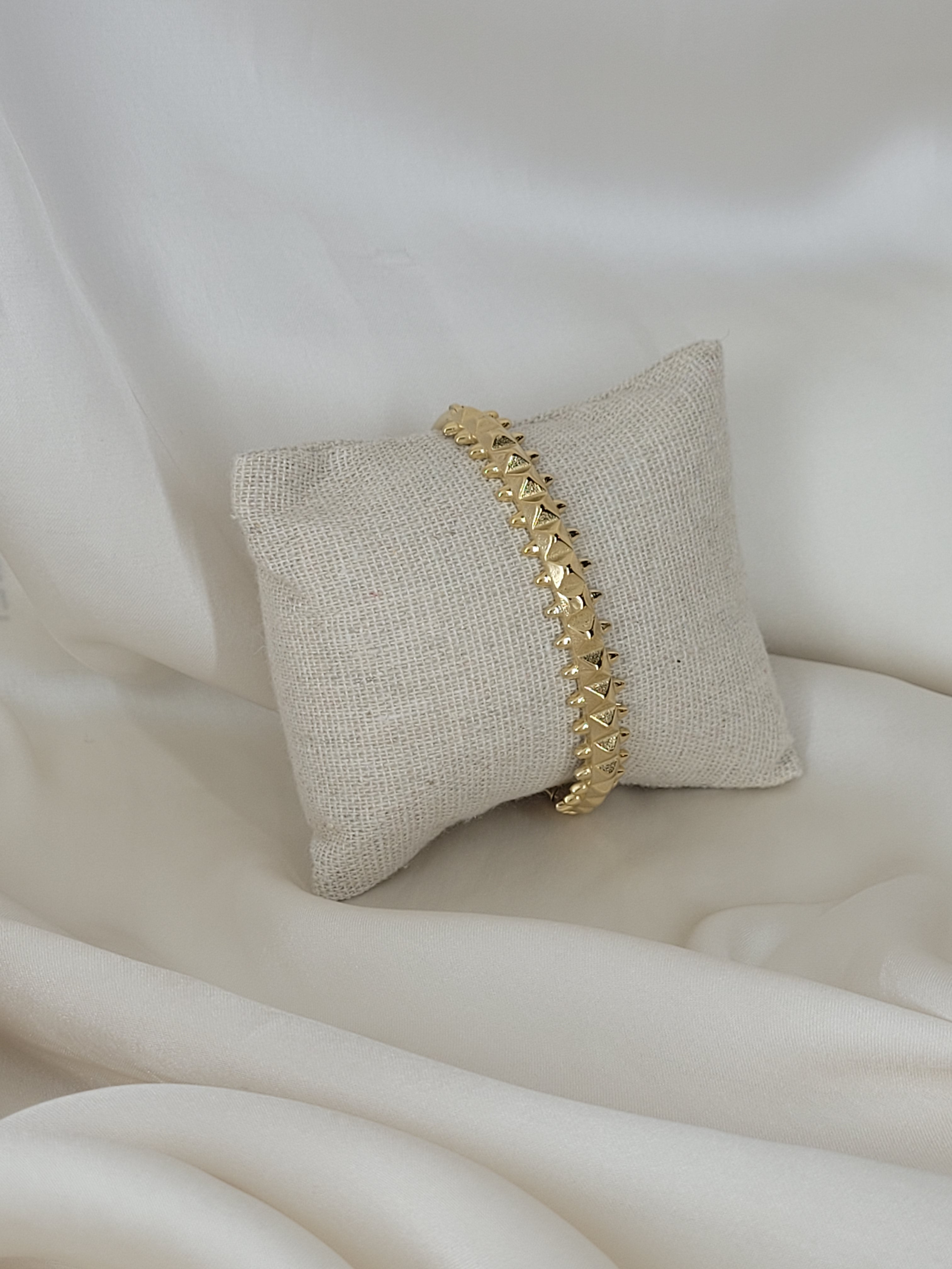 Bracelet Clache tendance (D 6cm)