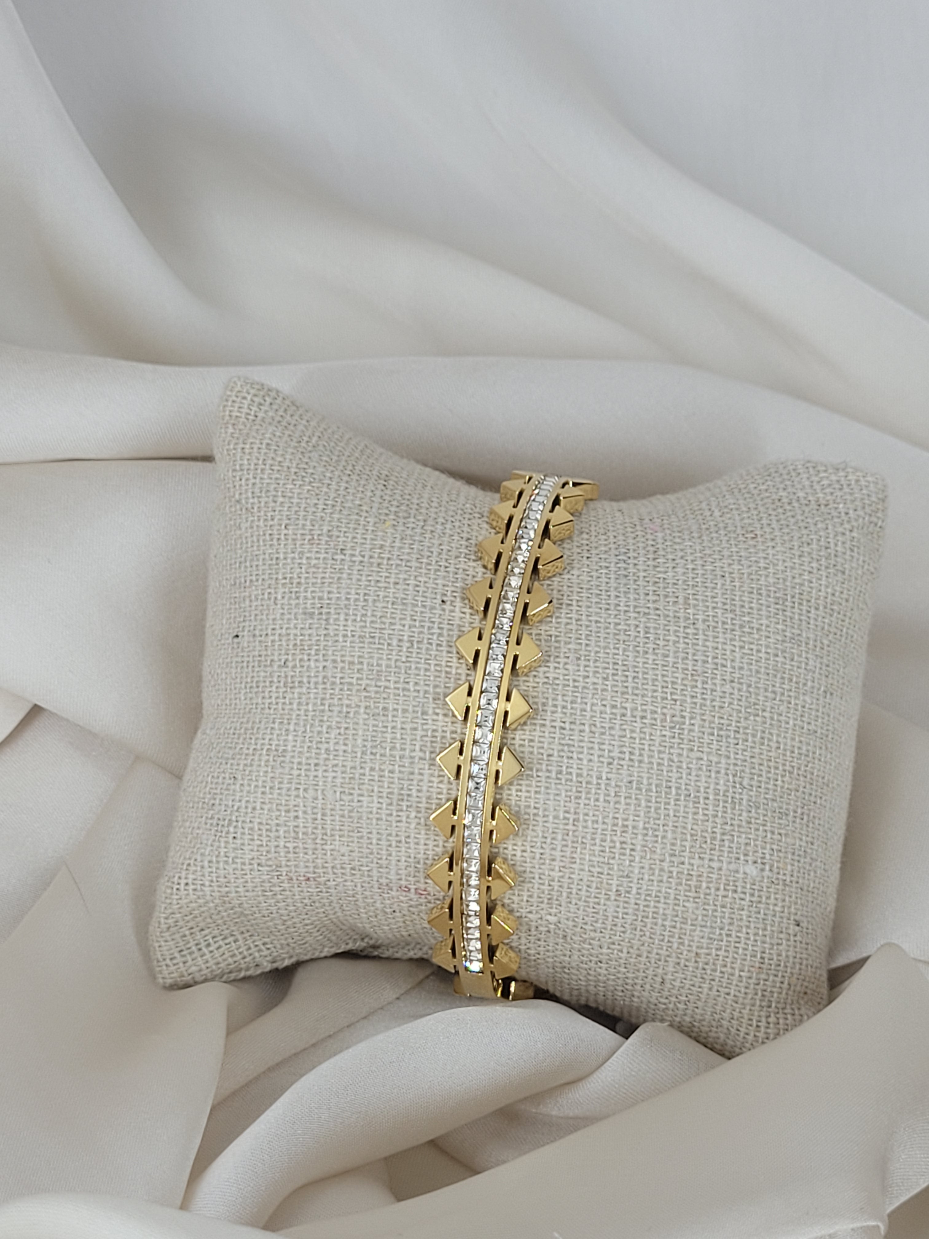 Bracelet avec strass (D 6cm)