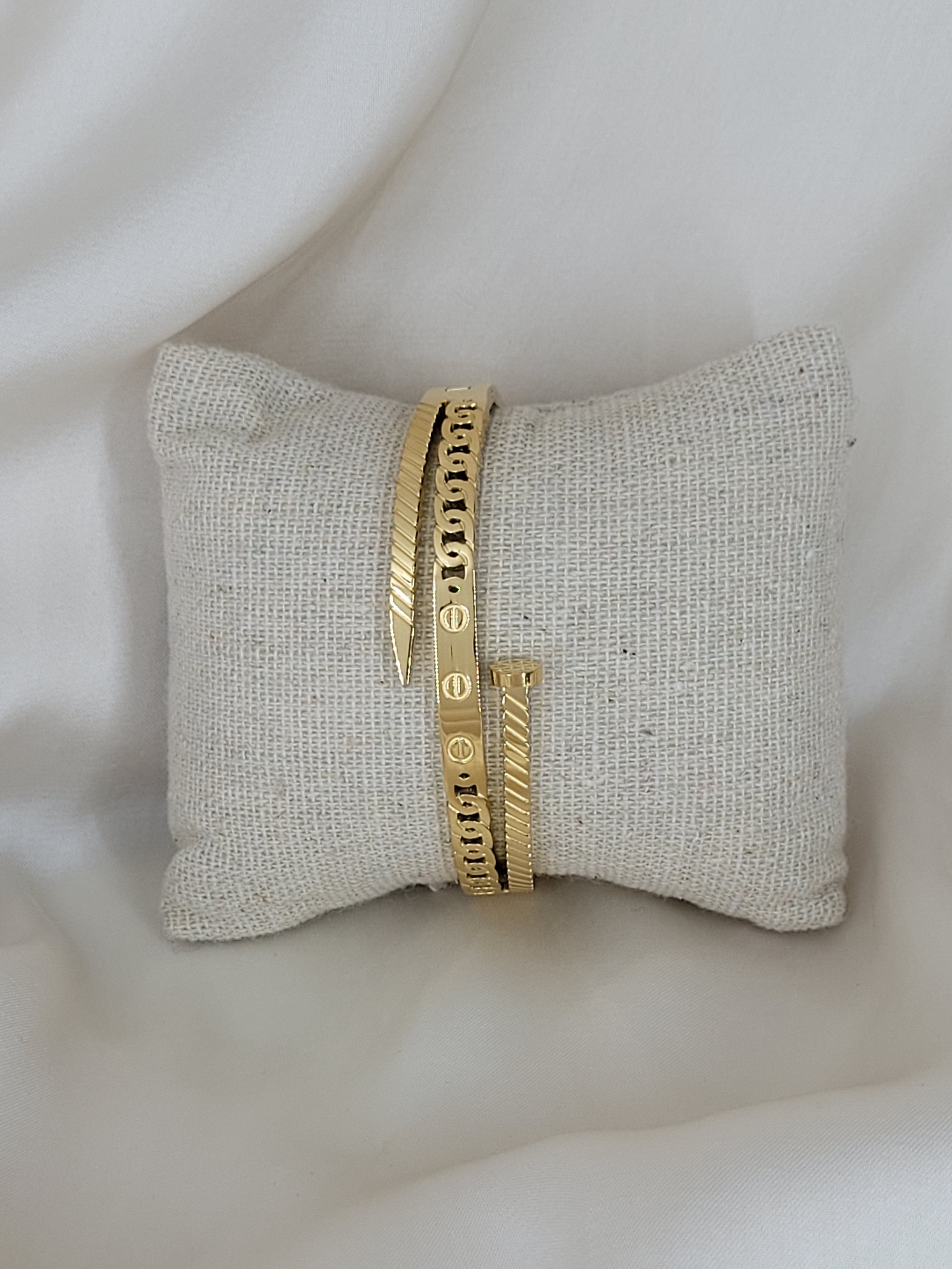 Bracelet CLOU Tendance (D 6cm)