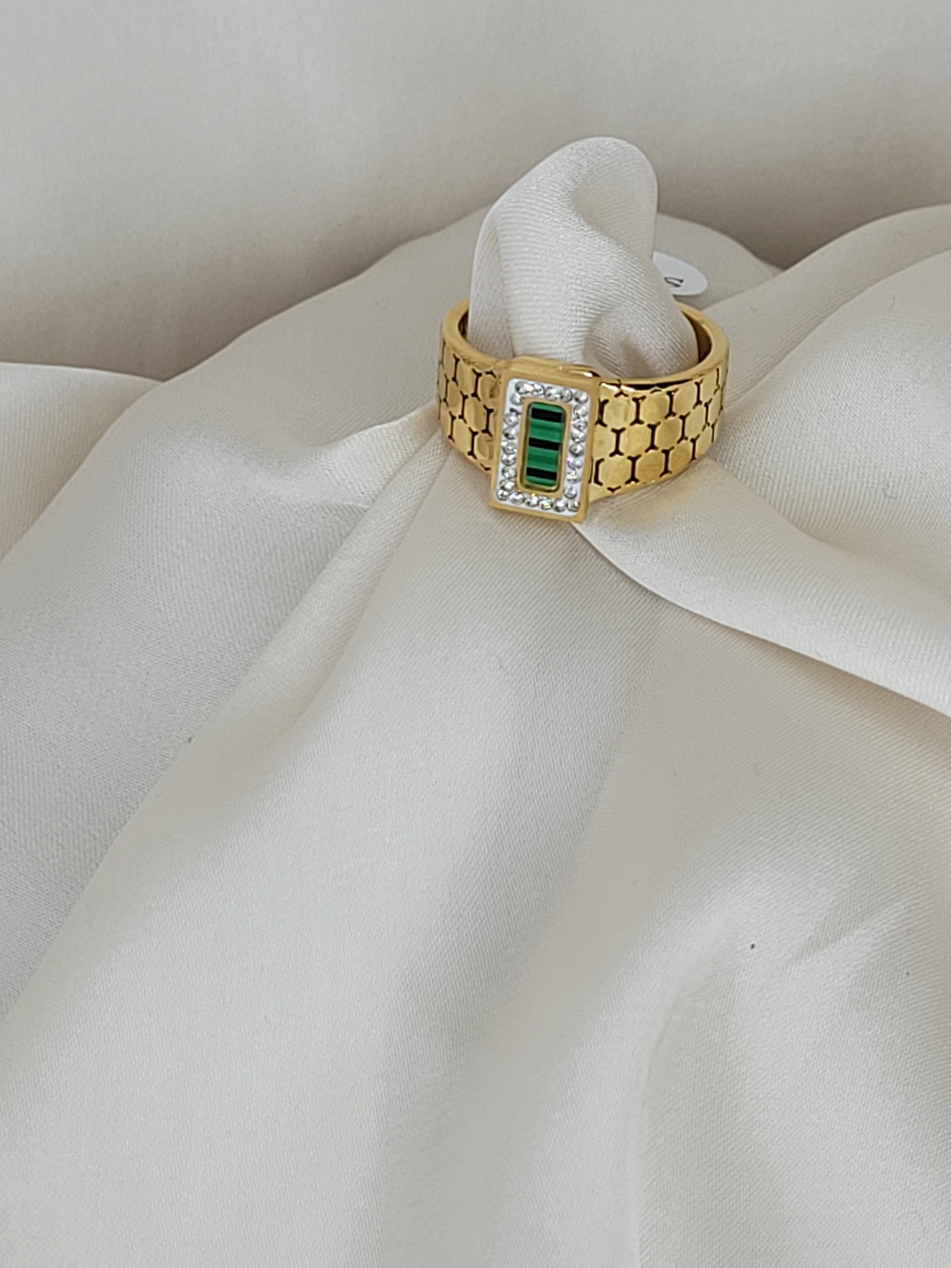 Bague strass luxe Taille 8 et 9