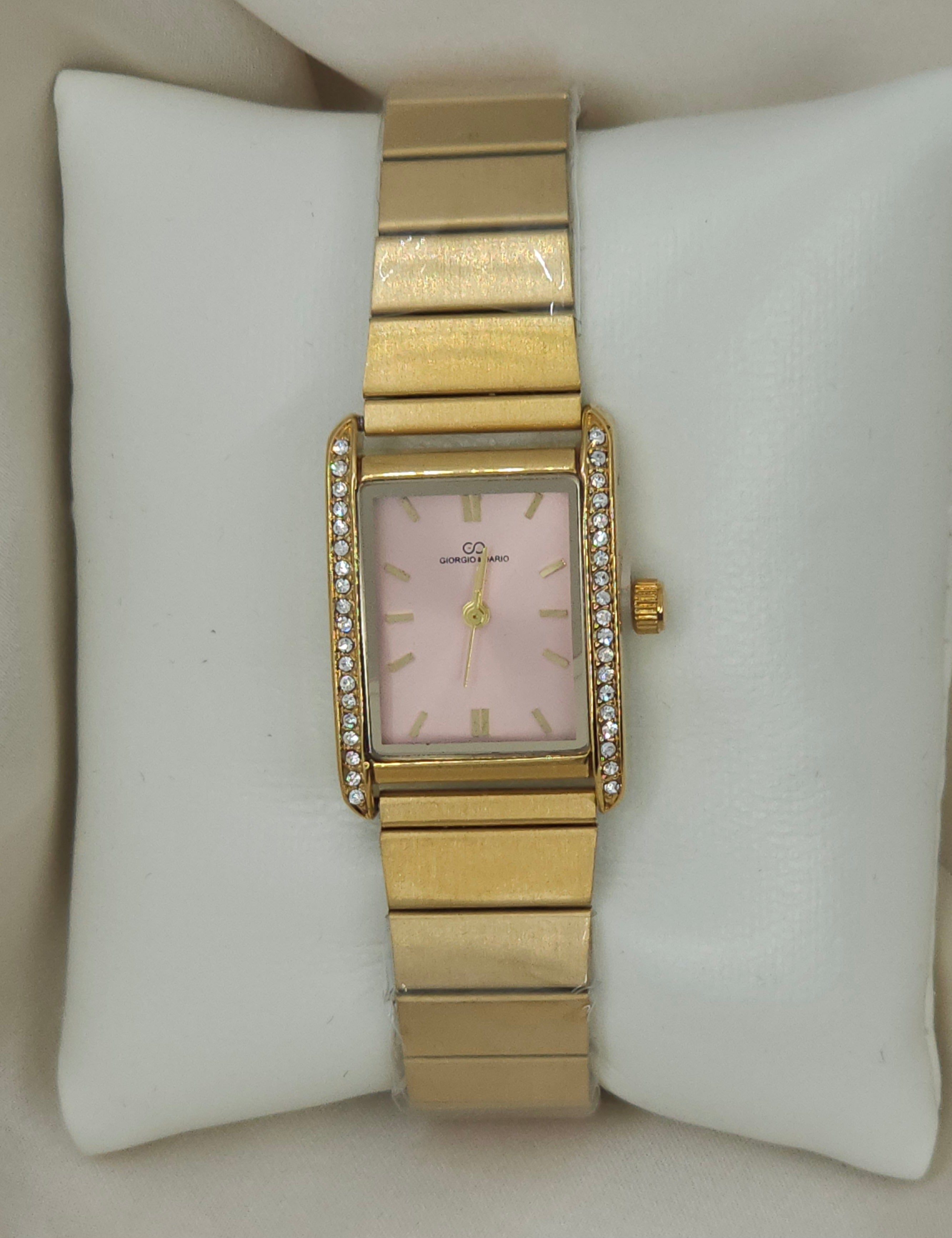 Montre fond rose acier inoxydable