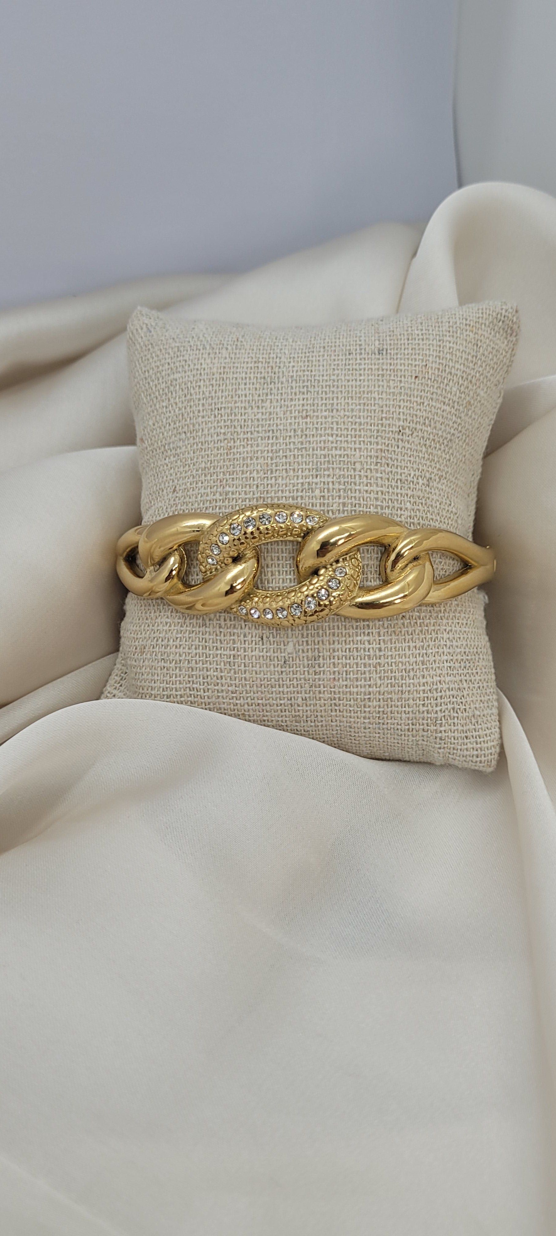 Bracelet boucles croisés(6cm)