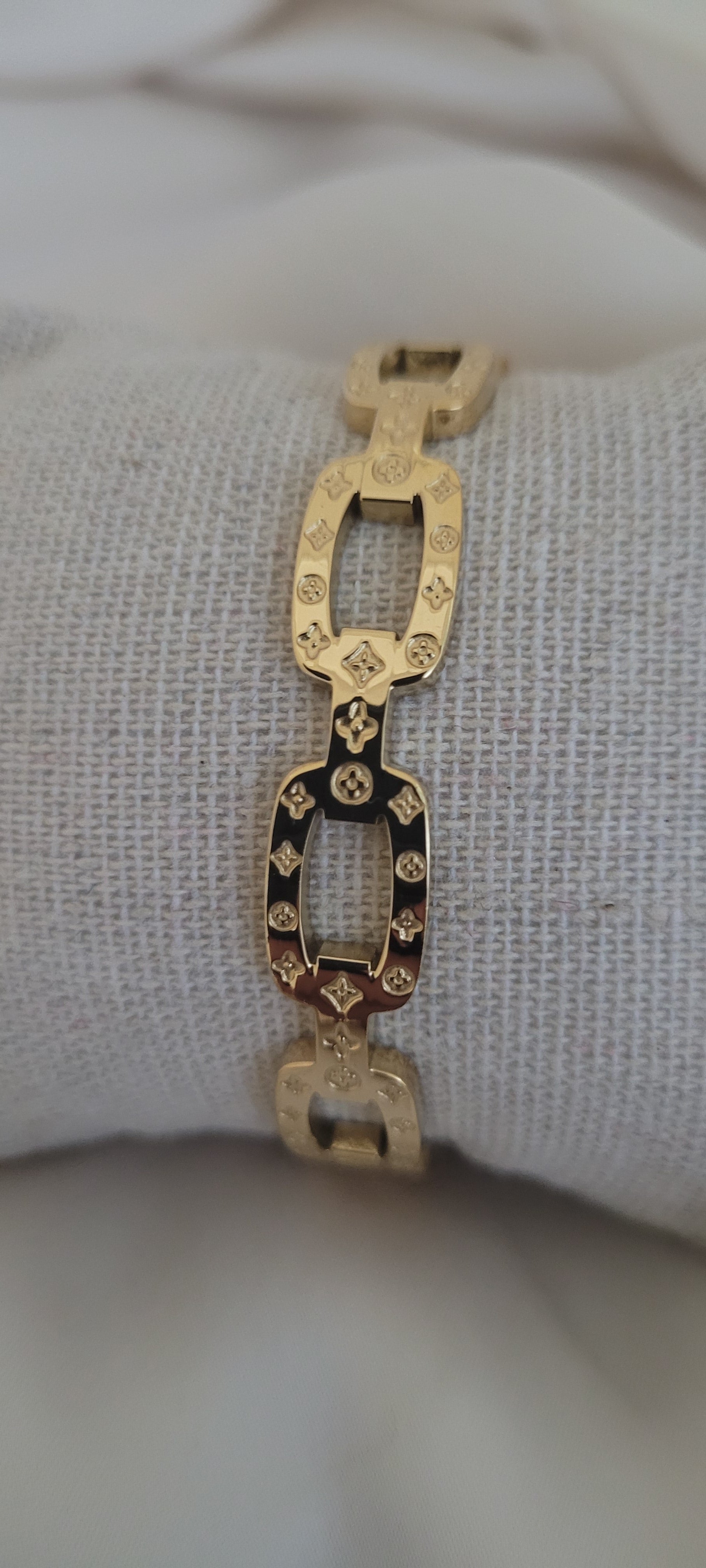 Bracelet channel(5.8cm)