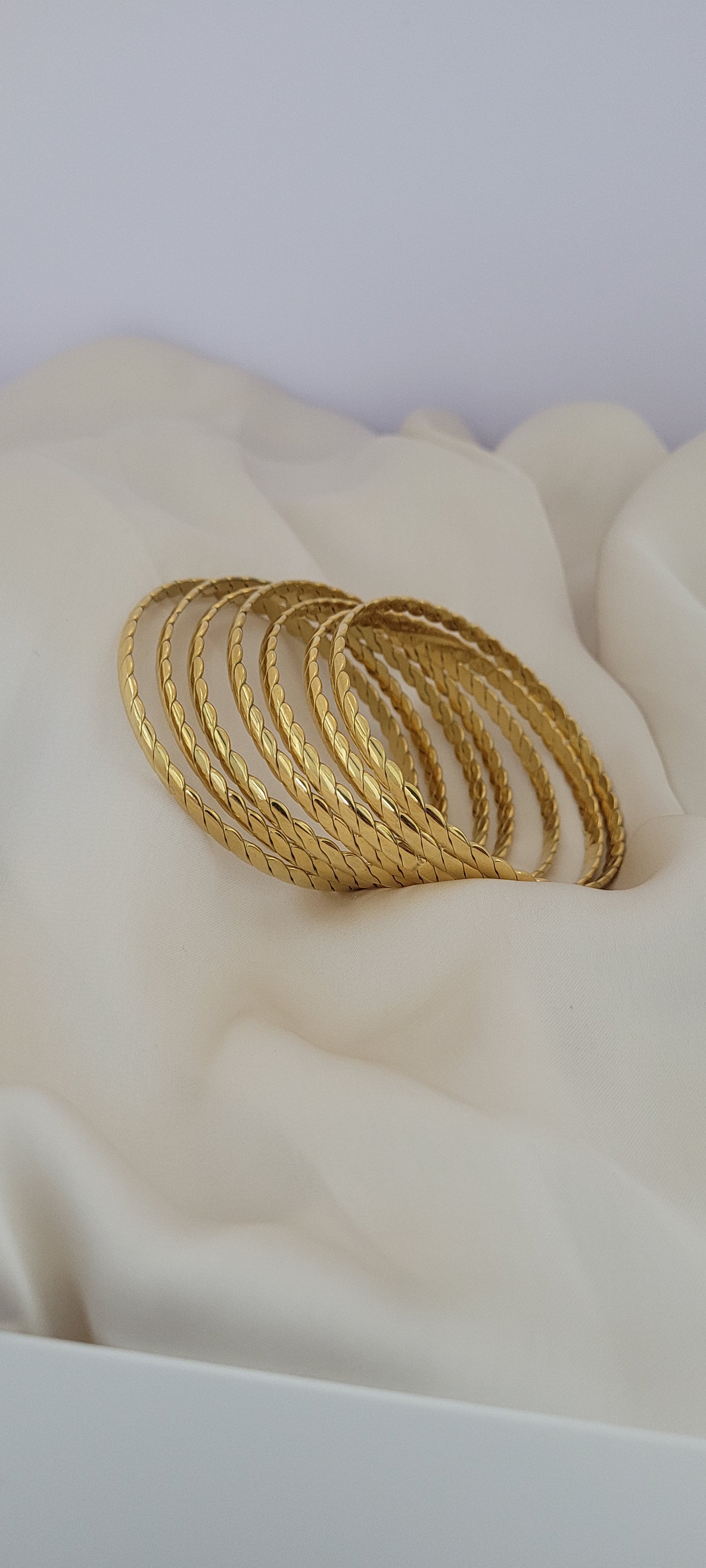7 Bracelets MADFOUR (6.7cm)
