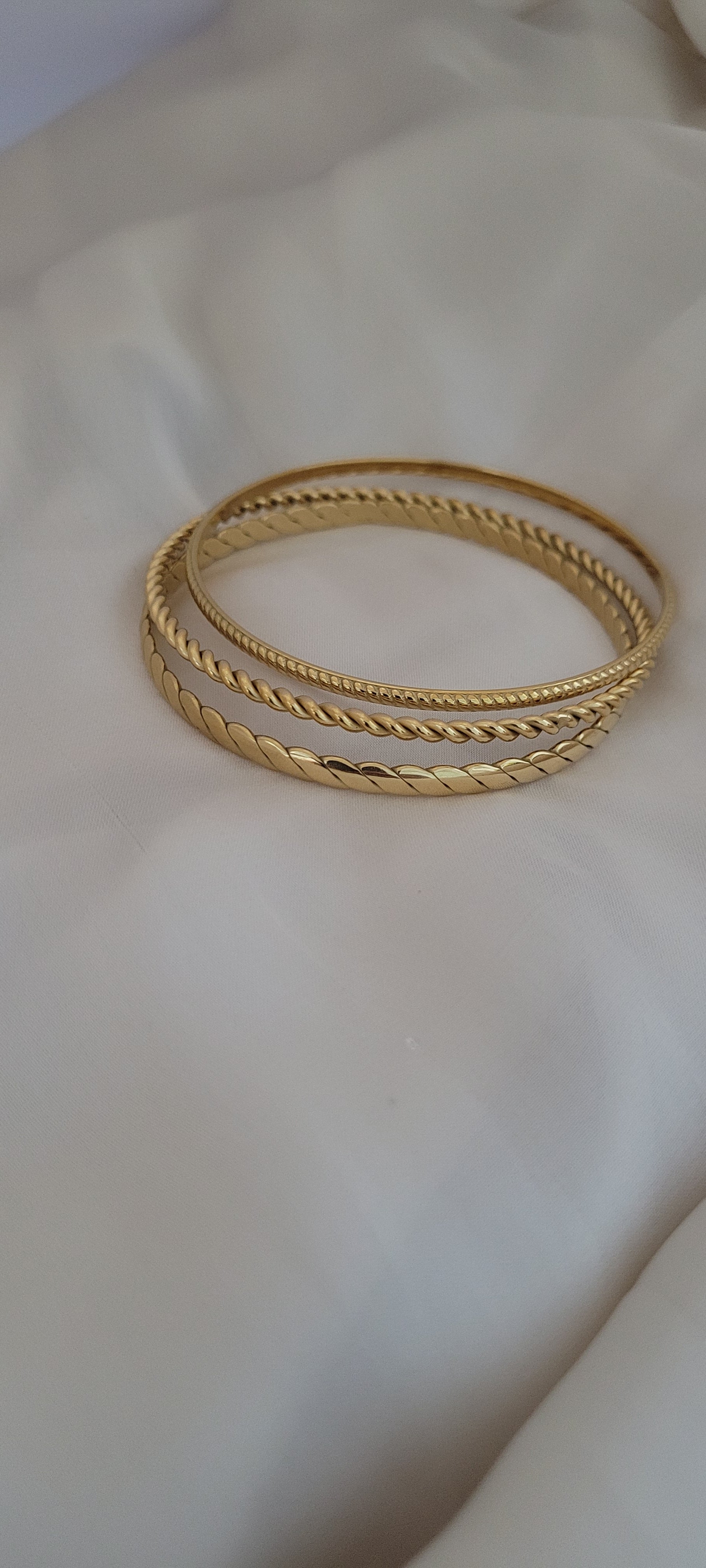 3 bracelet (6.7cm)