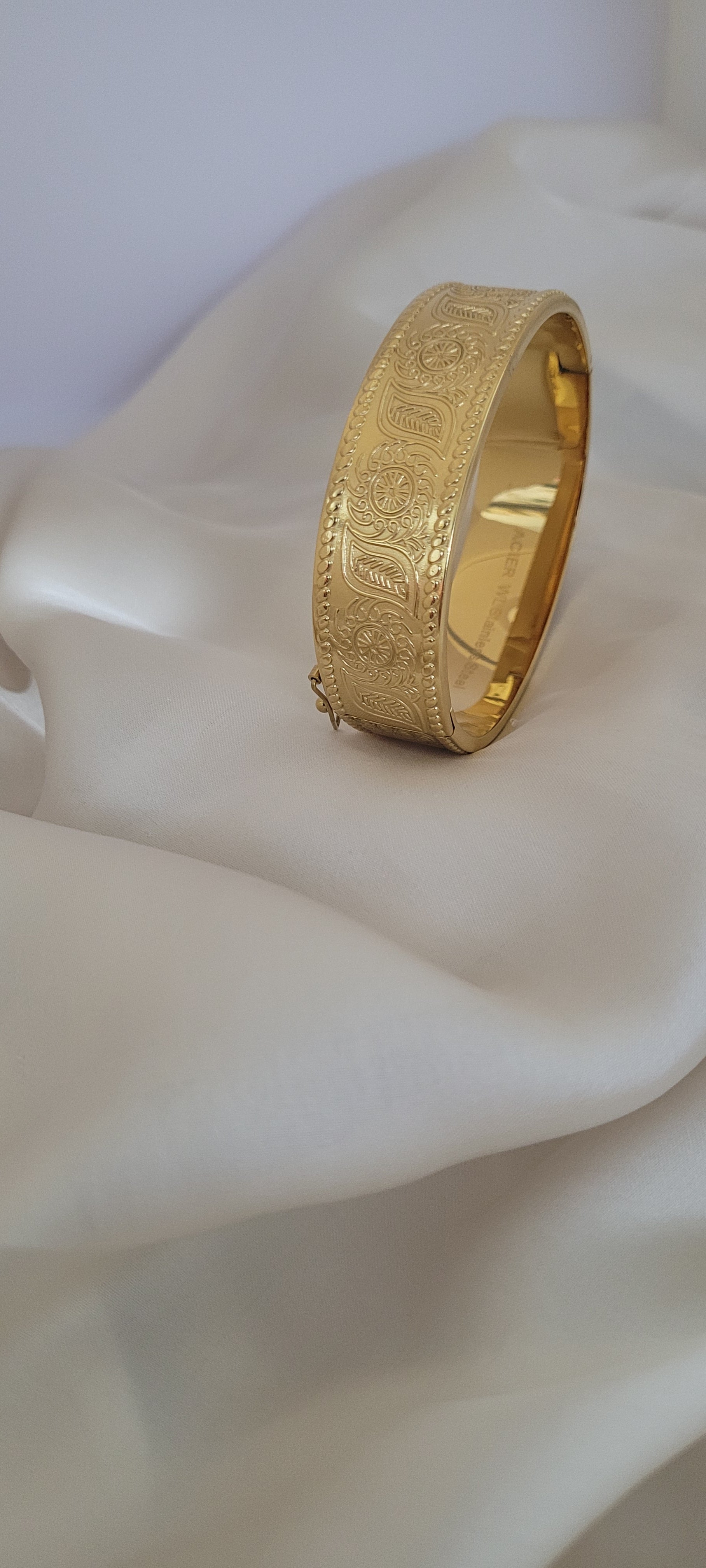 Bracelet 2 Faces عصير صبون (6cm)