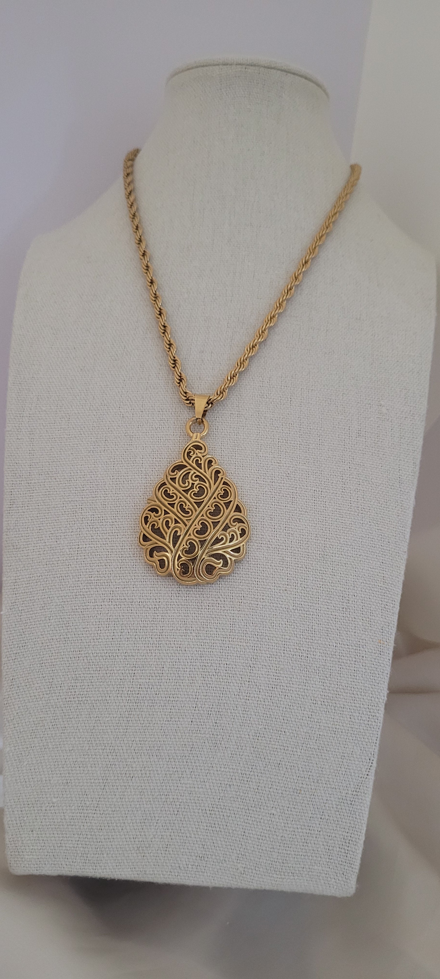 Collier beldi