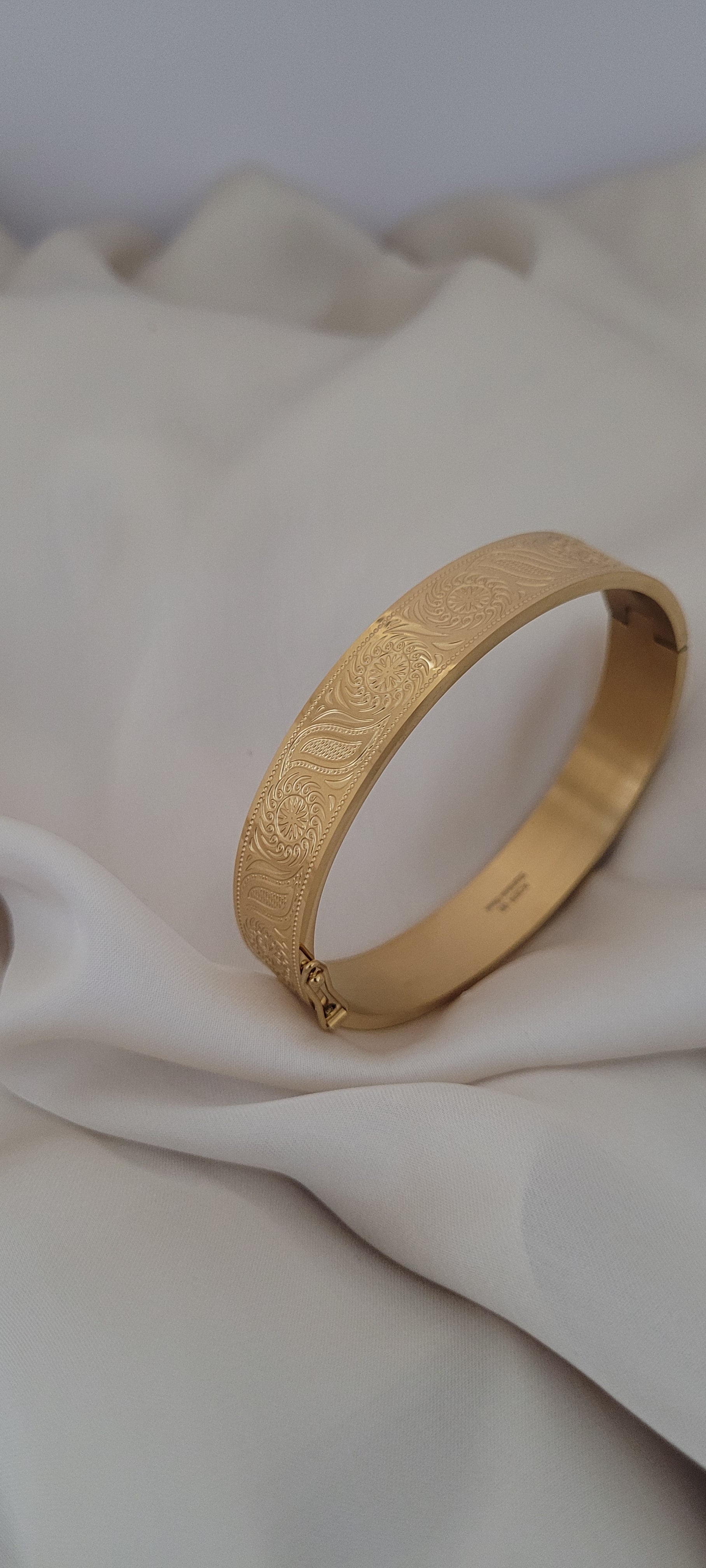 Bracelet 2 Face عصير صبون (6.3cm)