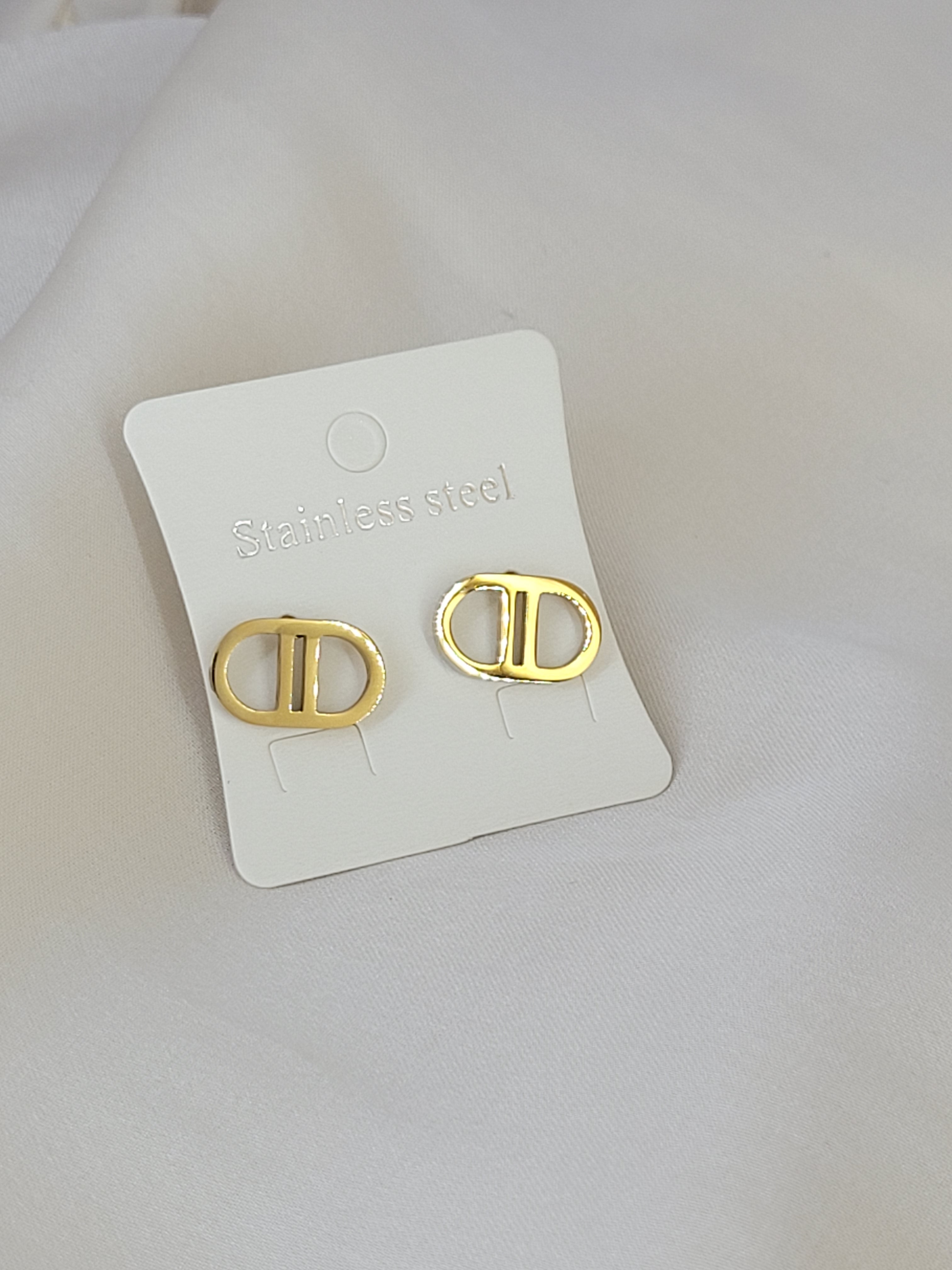 CID earrings