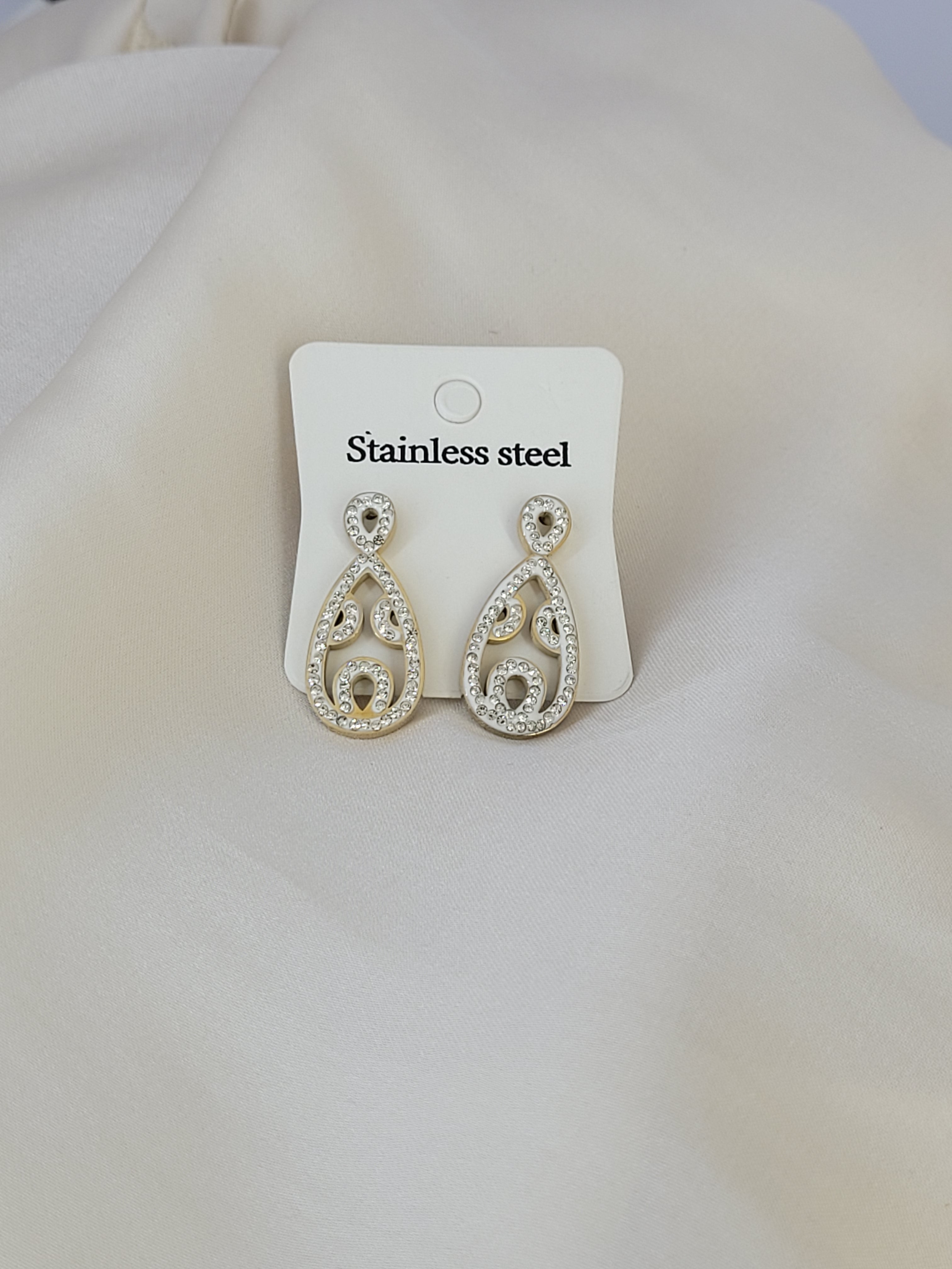 Rhinestone earrings
