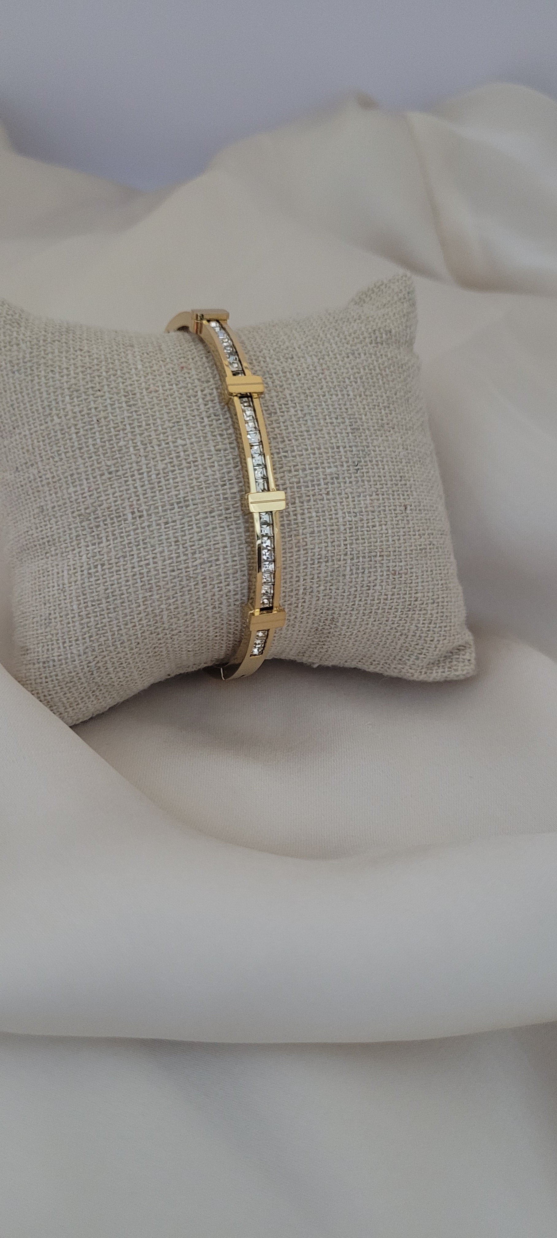 Bracelet shic avec strass (6cm)