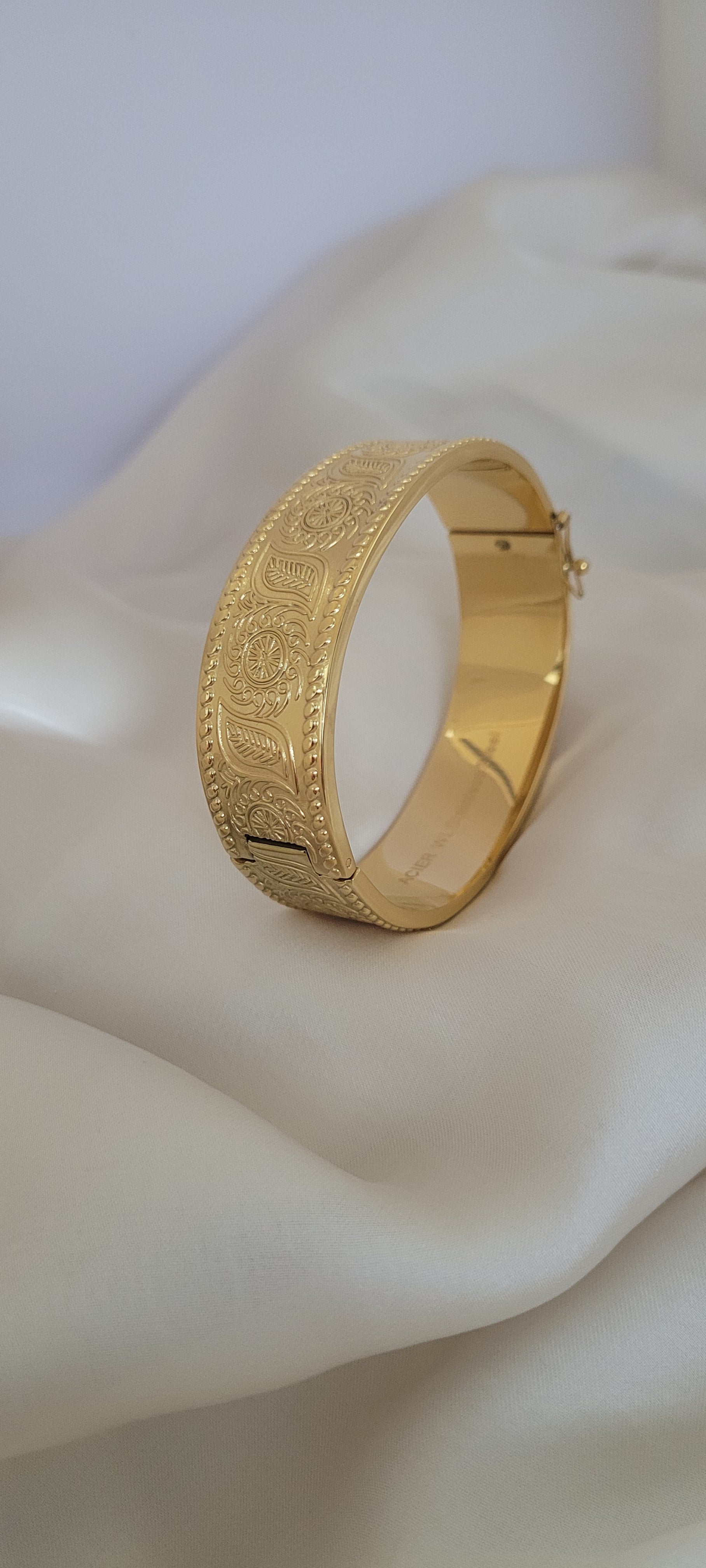 Bracelet 2 Faces عصير صبون (6cm)