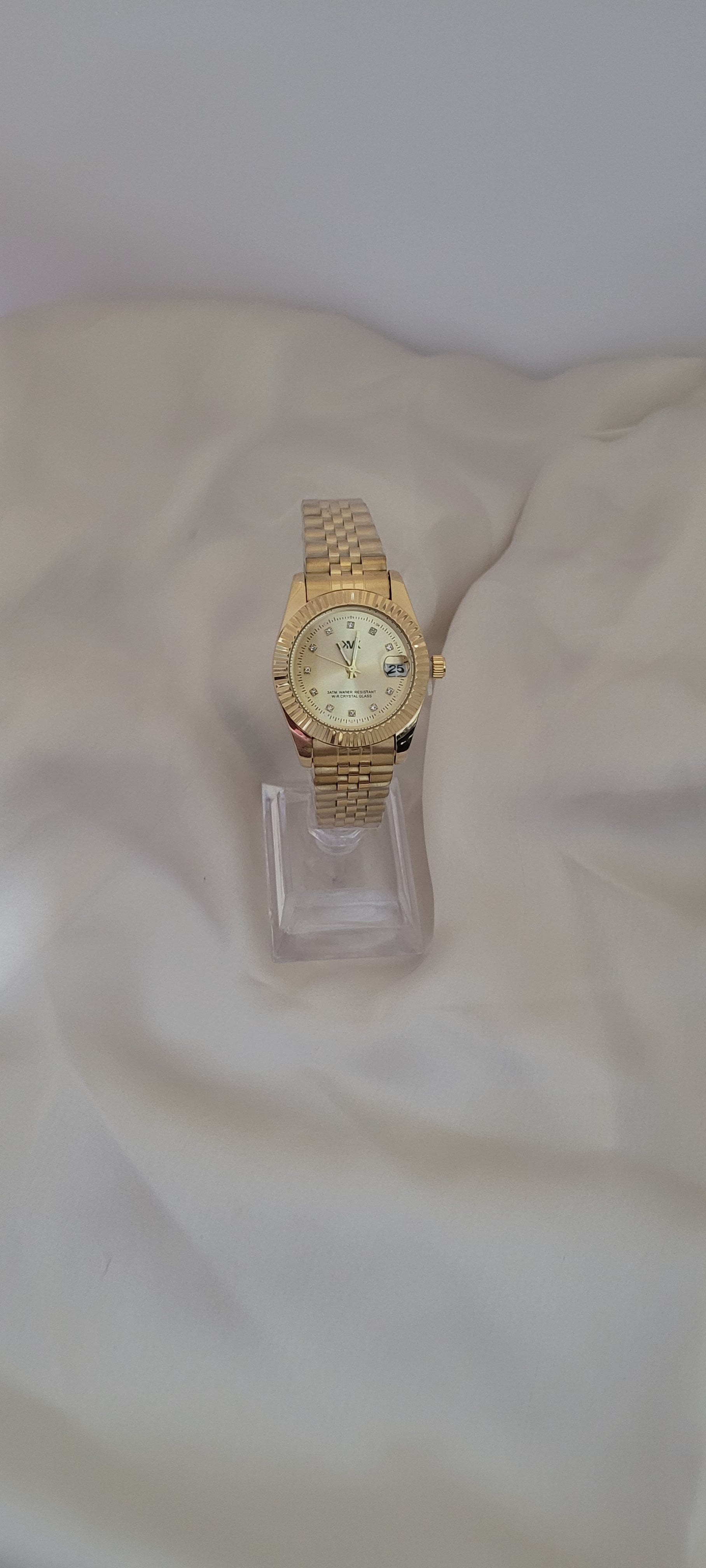 Montre waterproof doré